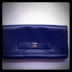 Kate spade clutch practically new never used